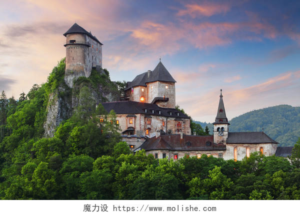 美丽的斯洛伐克城堡